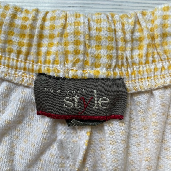 New York Style Yellow Checkered women’s Shorts size large - Picture 2 of 5